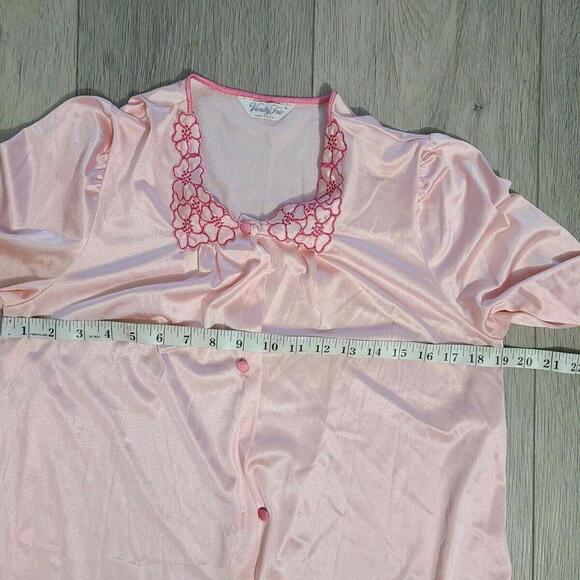 Vintage Robe Vanity Fair Long Chemise Gown Pink Small - Picture 6 of 6